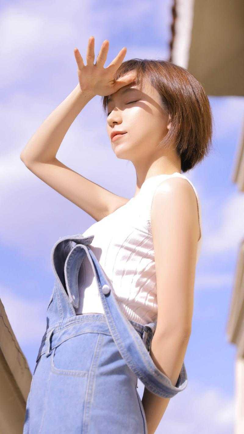 强势锁婚:惹火娇妻不太乖畅销巨著
