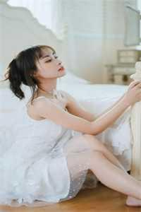 活成前任白月光后,她桃花朵朵开长篇小说